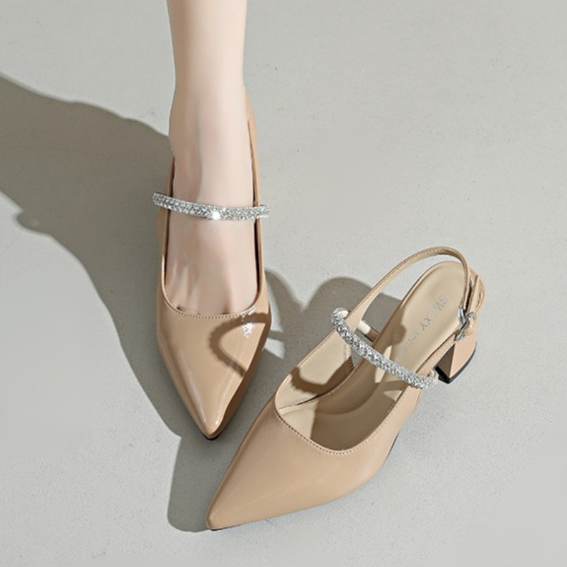 Women Formal Wear Shoes - Damskie czółenka z kwadratowym noskiem, zdobione