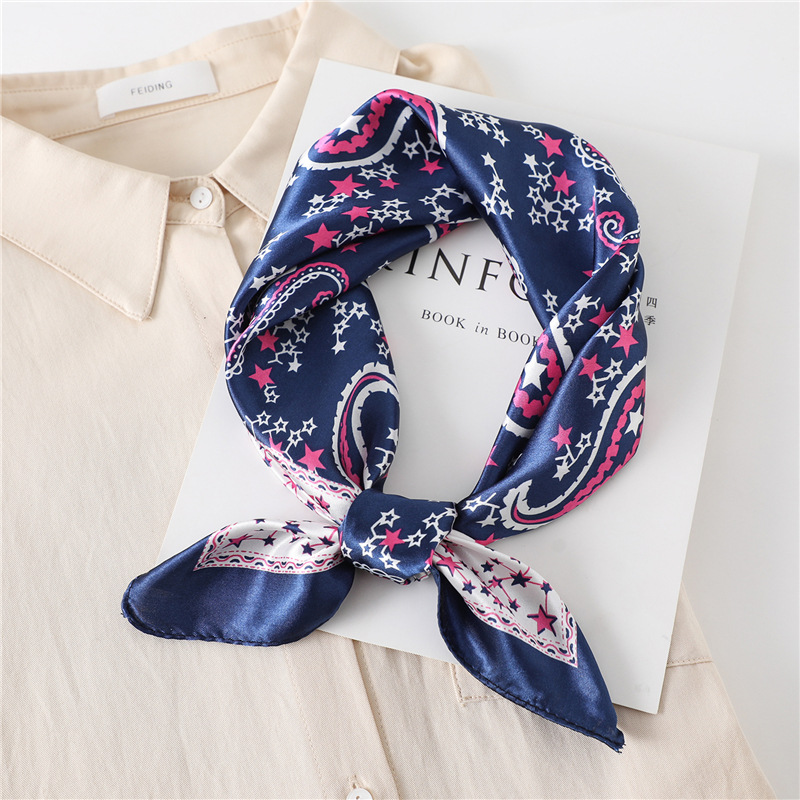 Luksusowa kwadratowa jedwabna  – Scarf Silk Neck recenzja i cena