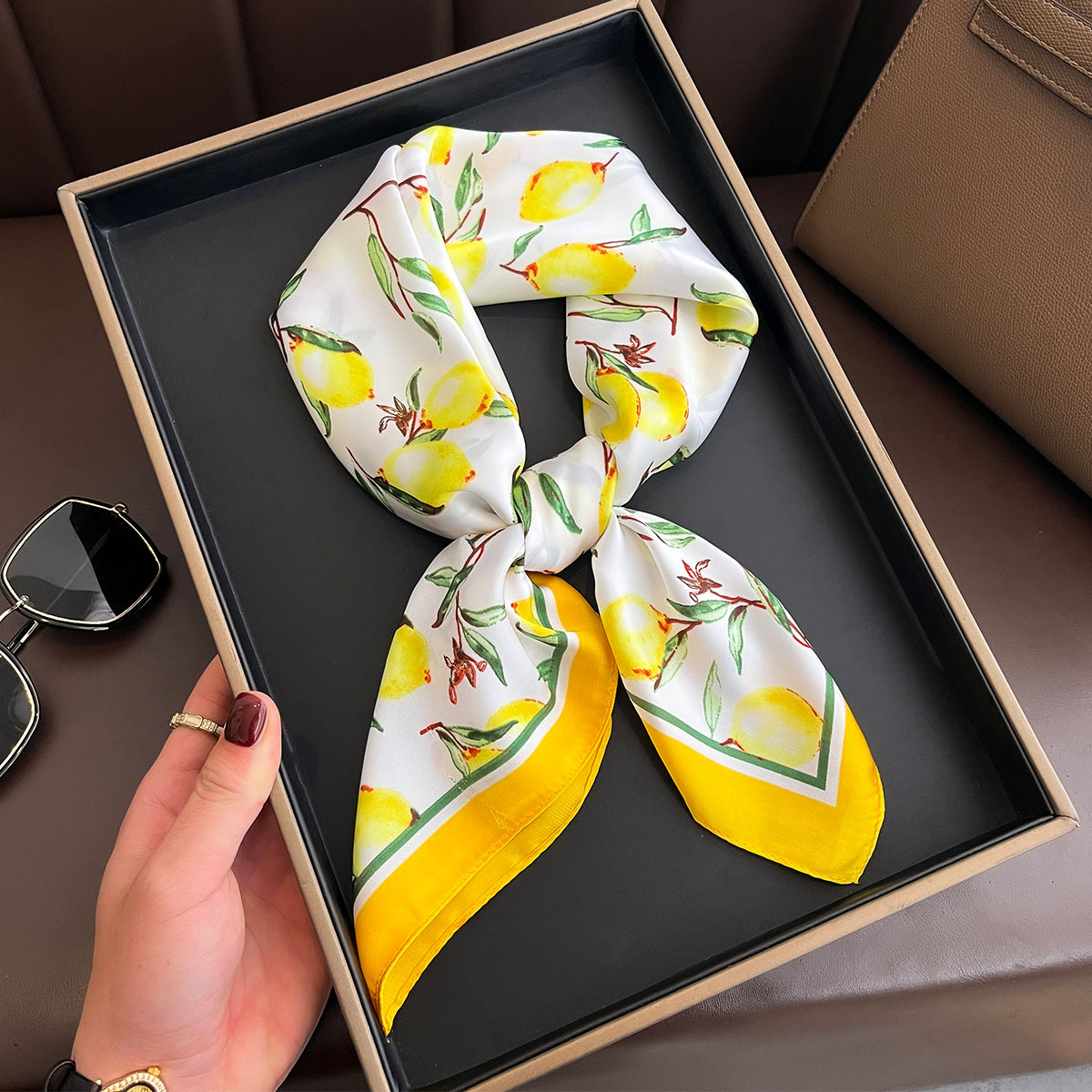 2025 Nowy żółty nadruk cytryny – Scarf Silk Neck recenzja i cena