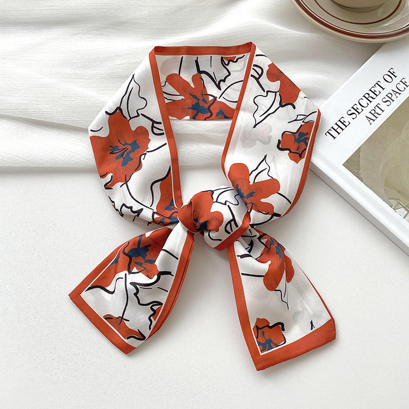 Nowy luksusowy model marki mał – Scarf Silk Neck recenzja i cena