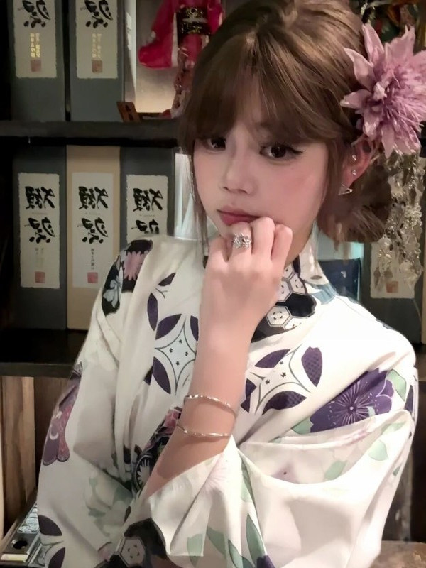 Tradycyjny fioletowy szlafrok  – Japanese Women Formal Wear recenzja i cena